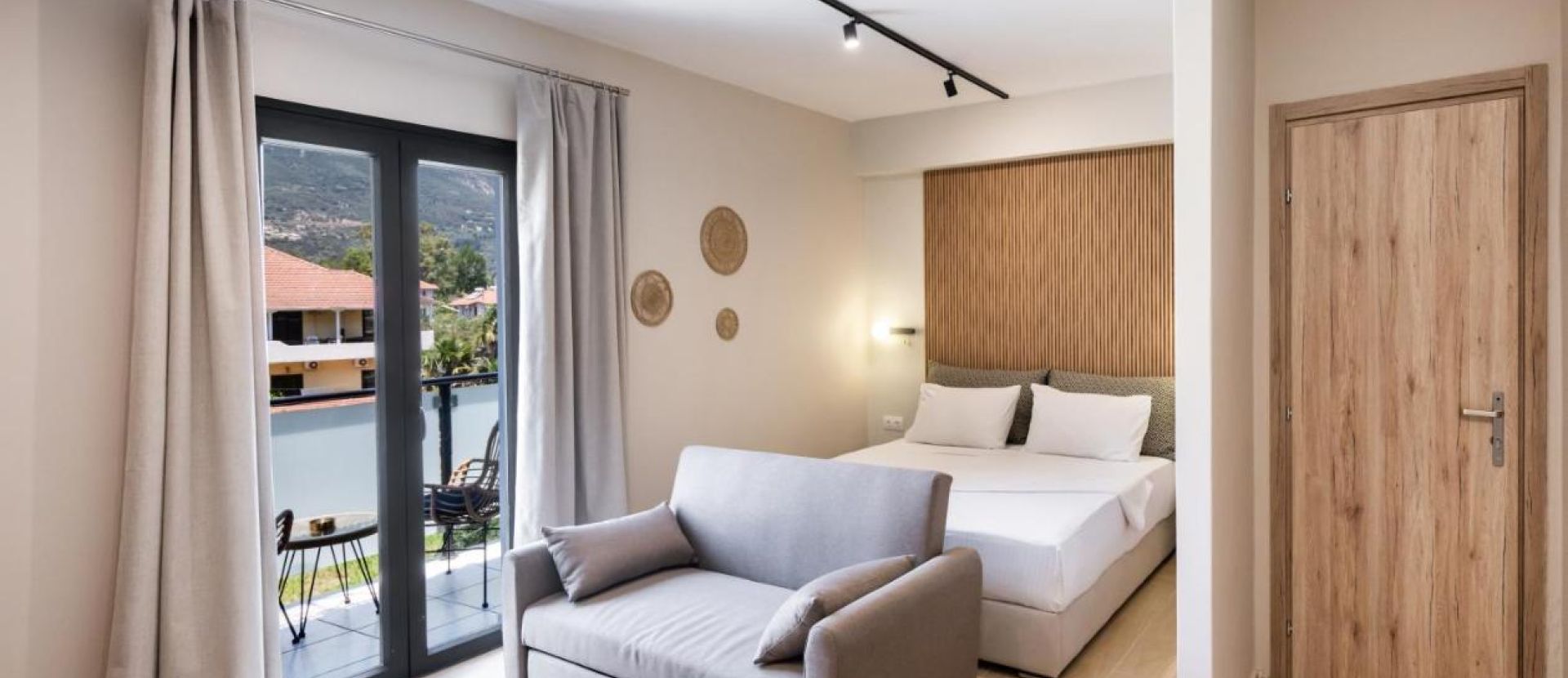 Baron Suites