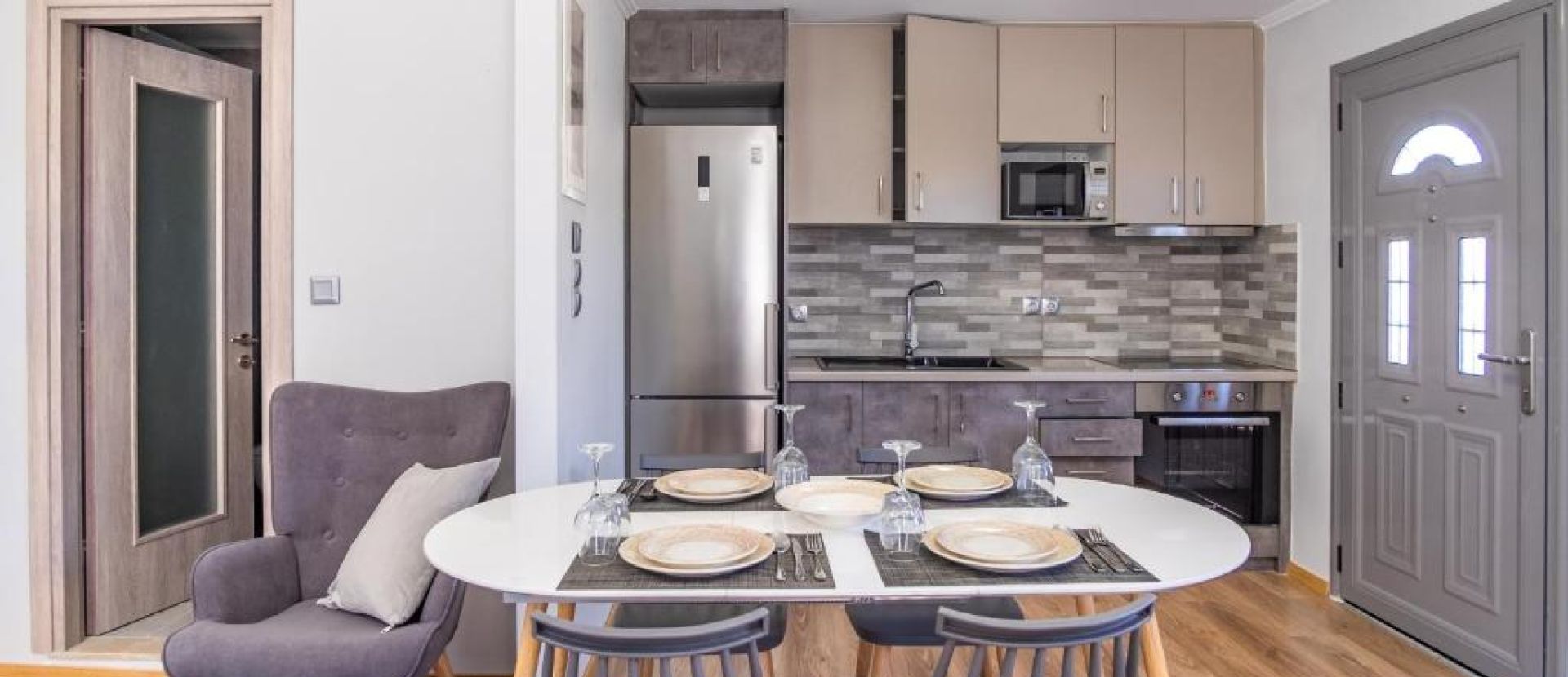 Dion Apartment