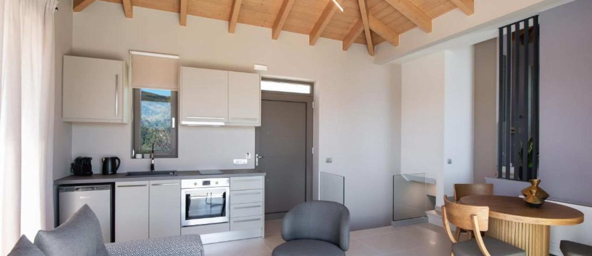 Highview Luxury Suites