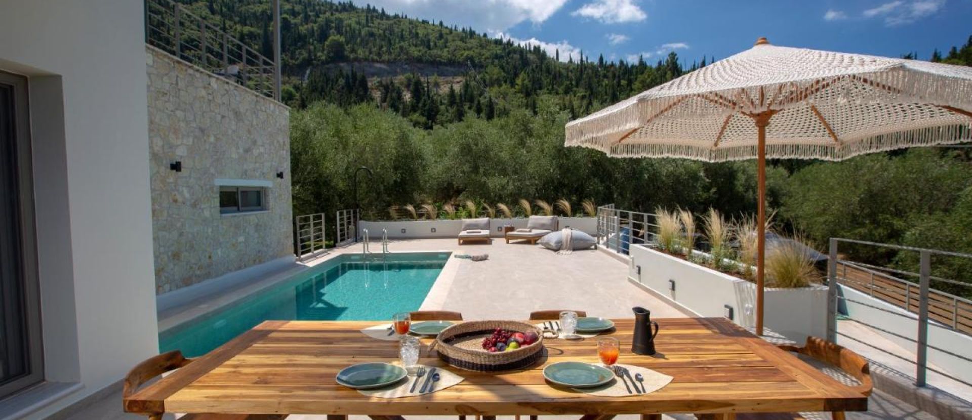 Hyades Villas