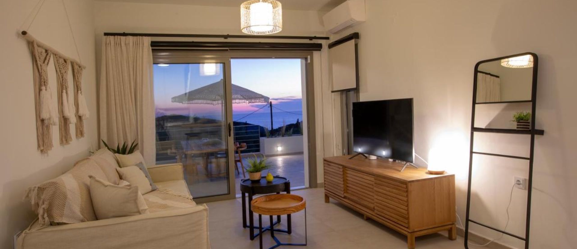 Hyades Villas