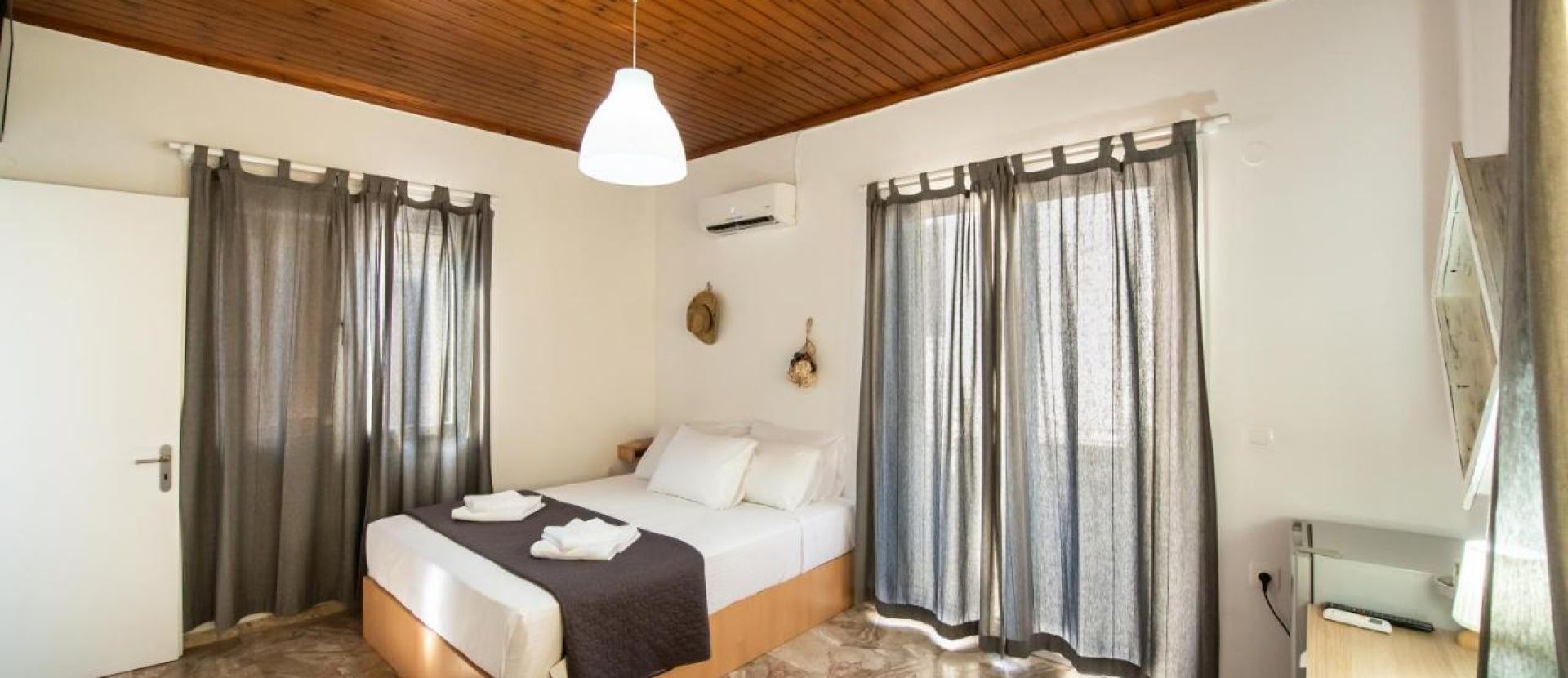 Lefkada Central Square Apartment