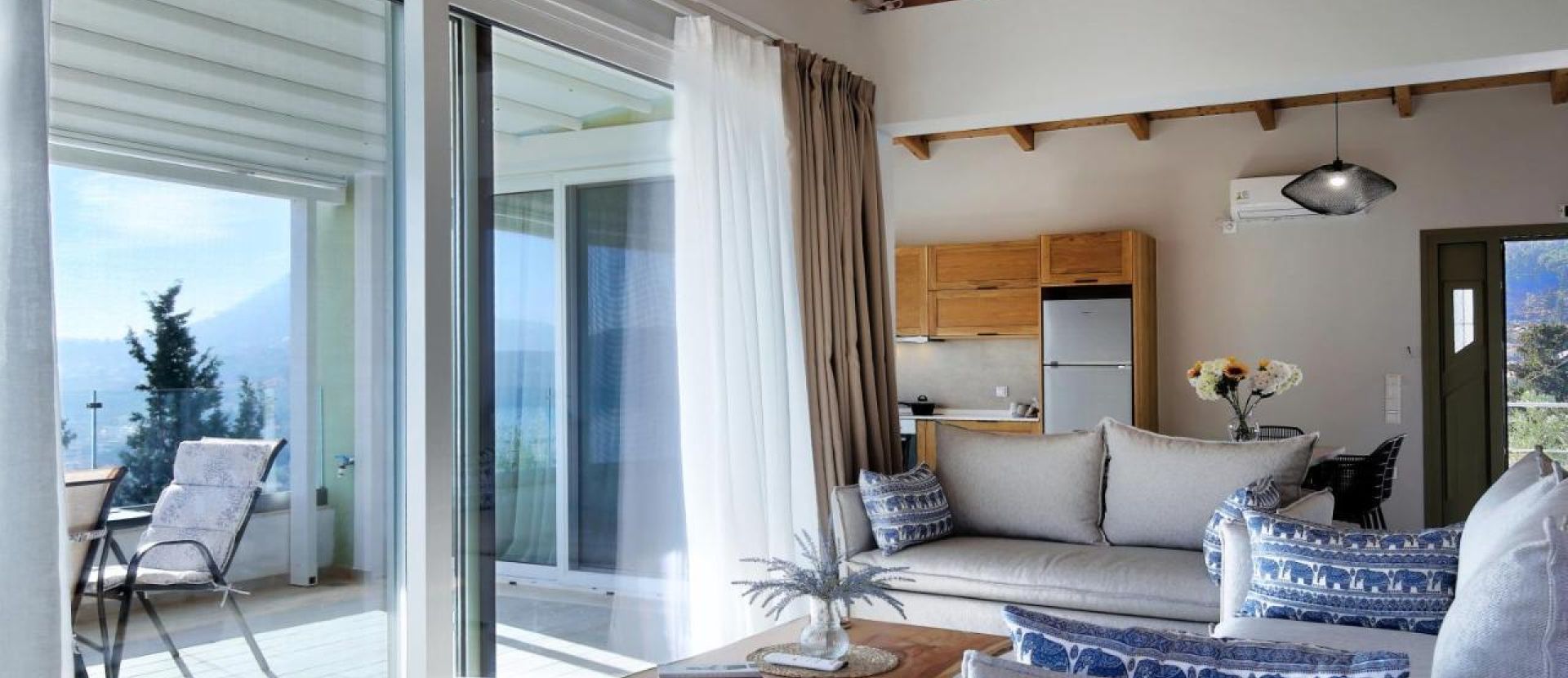 Mesogea Luxury Apartments