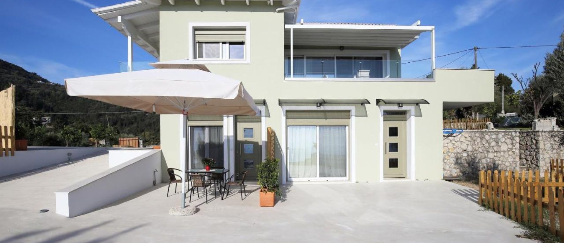Mesogea Luxury Apartments