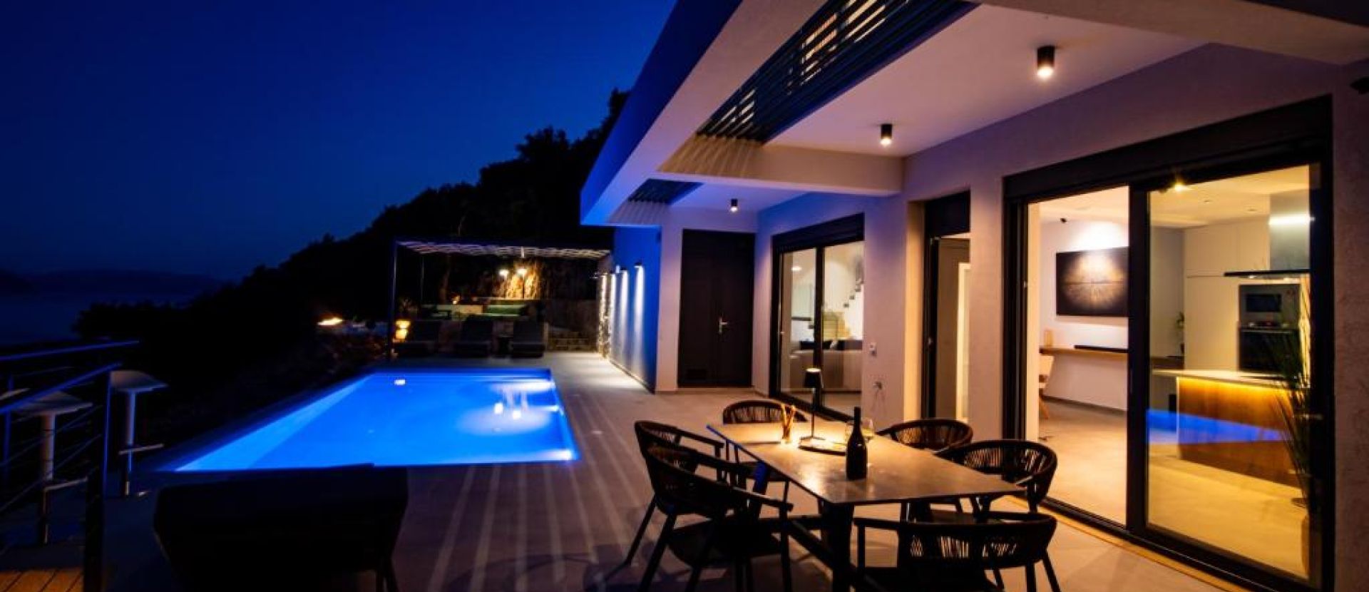 Pantea Luxury Villa