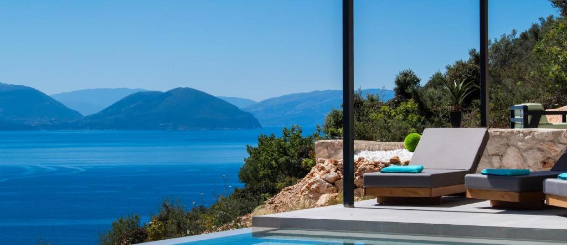 Pantea Luxury Villa