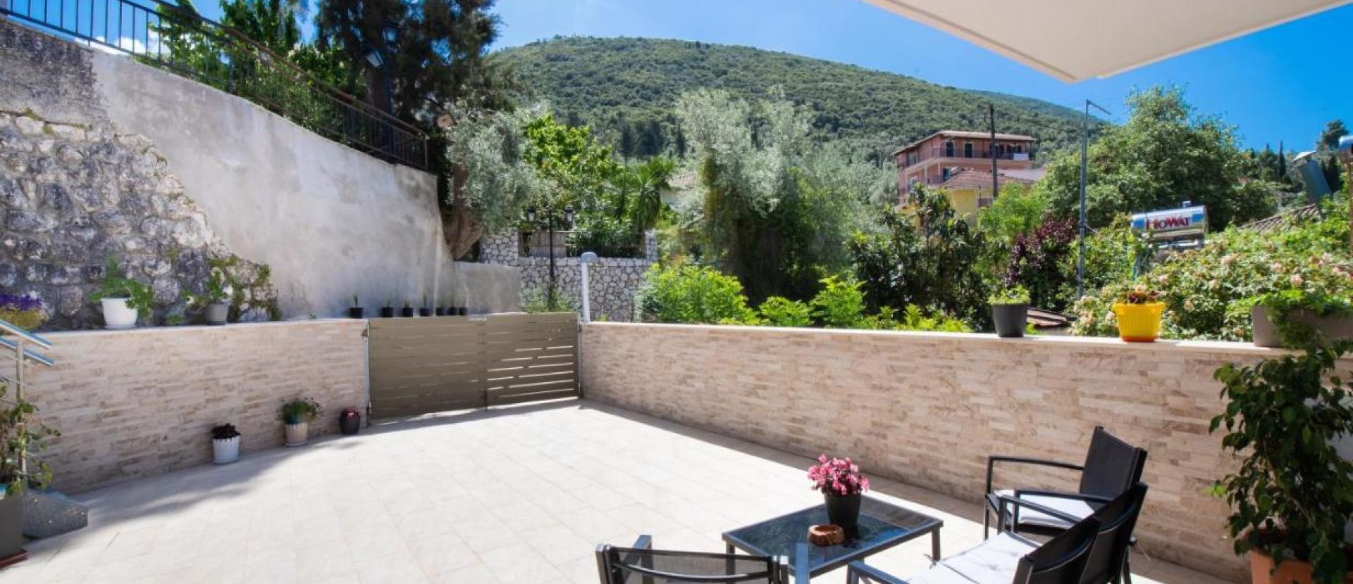 Peratzada Apartments