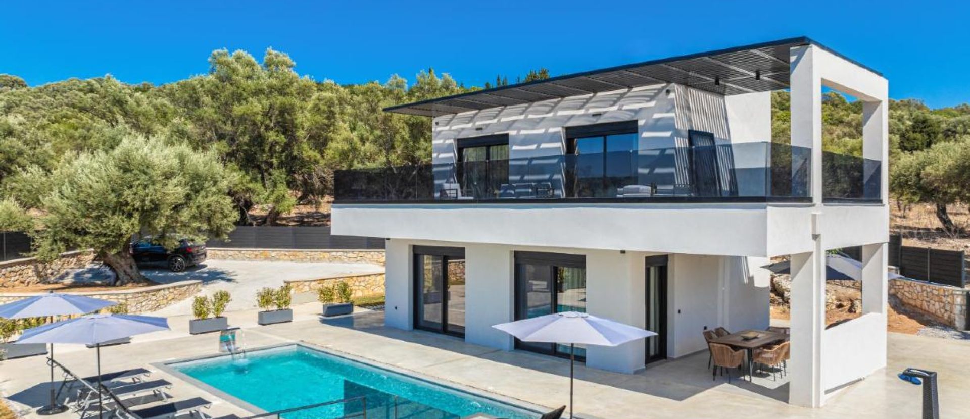 Polyvolos Villas
