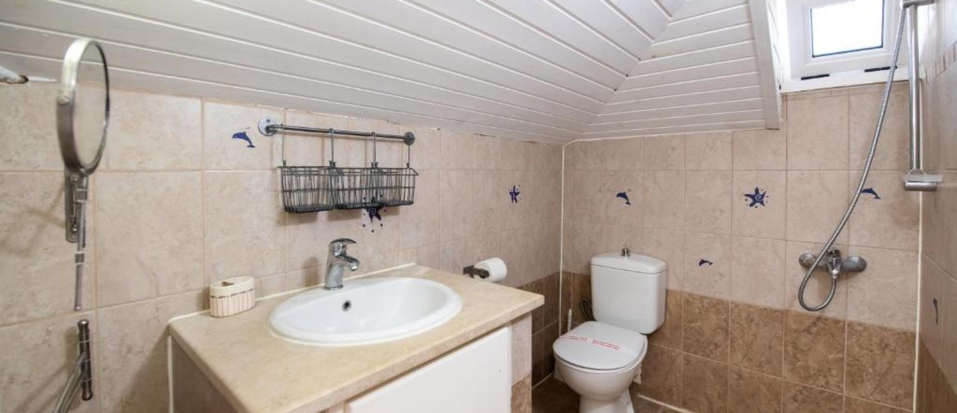 Seaview Rooms