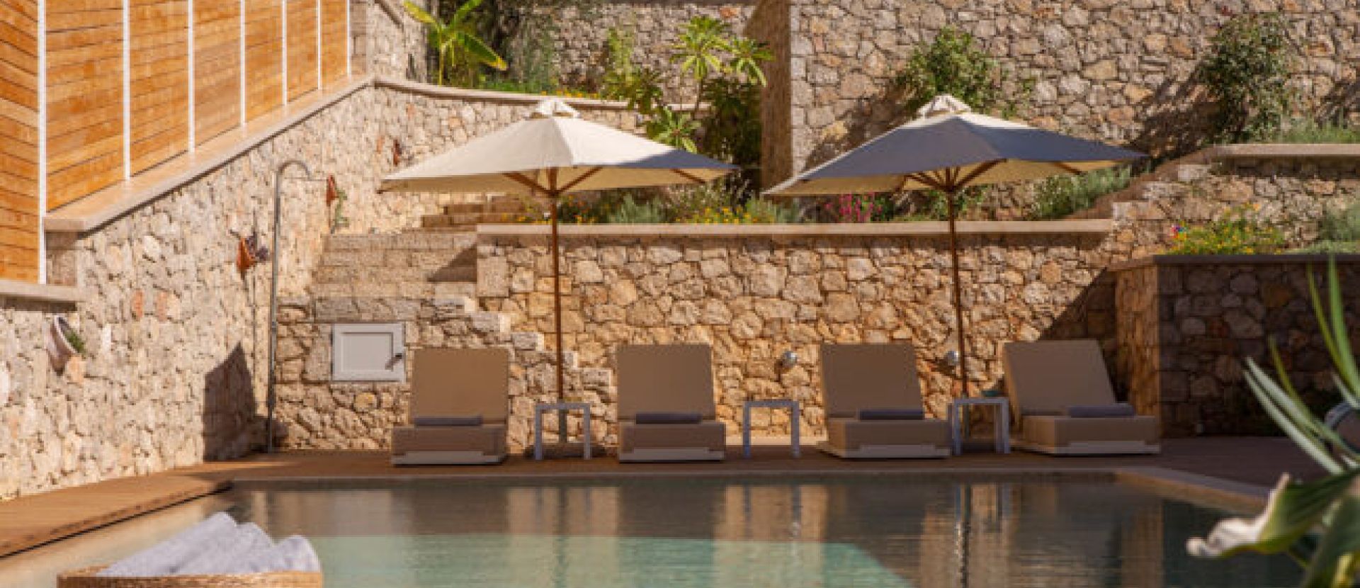 Unalome Villa Seafront Luxury