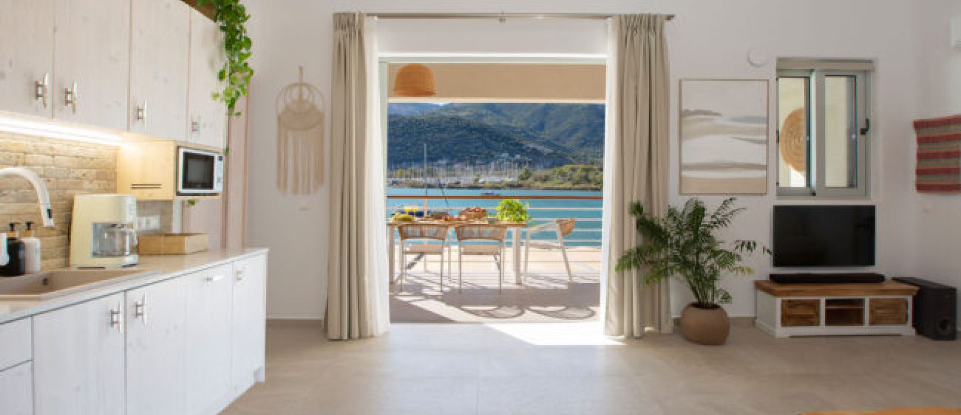 Unalome Villa Seafront Luxury